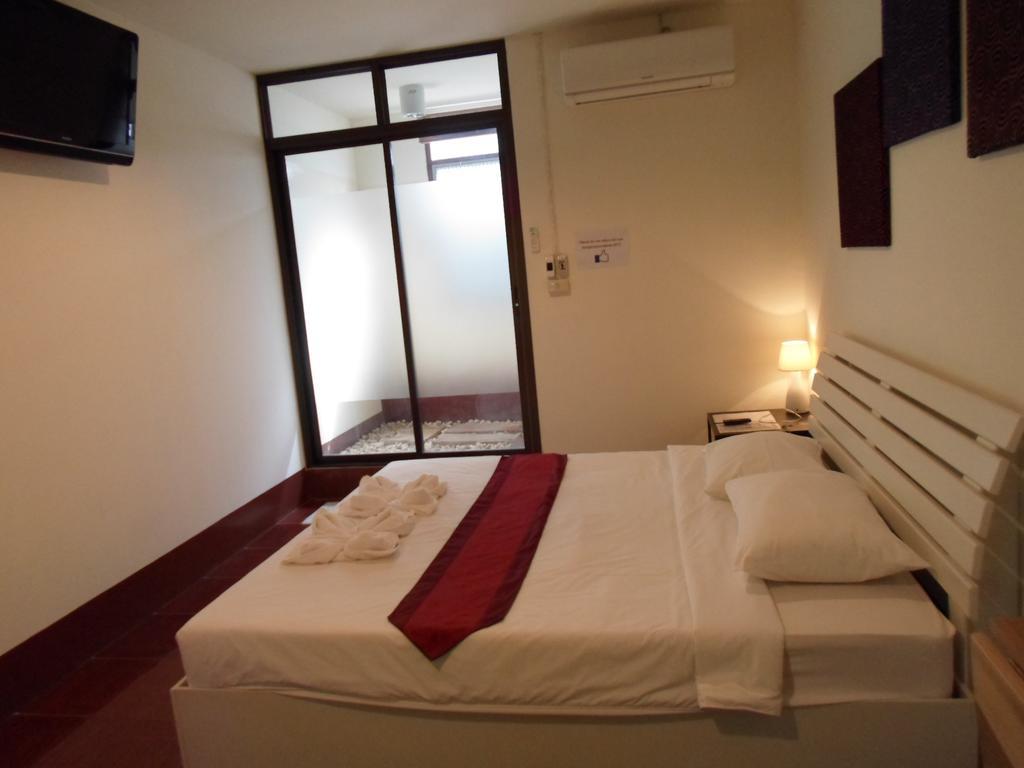 ทรี เรสซิเดนซ์ Motel เชียงใหม่ ห้อง รูปภาพ