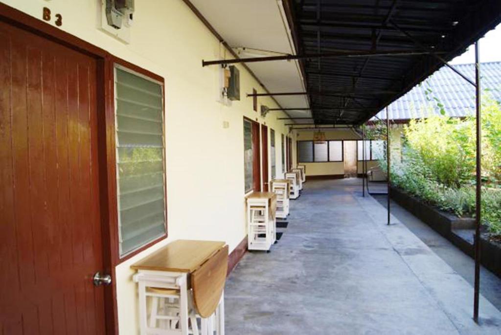 ทรี เรสซิเดนซ์ Motel เชียงใหม่ ภายนอก รูปภาพ